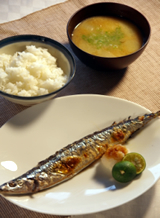 秋刀魚塩焼き定食